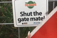 Interesting-Signs-AUS-1